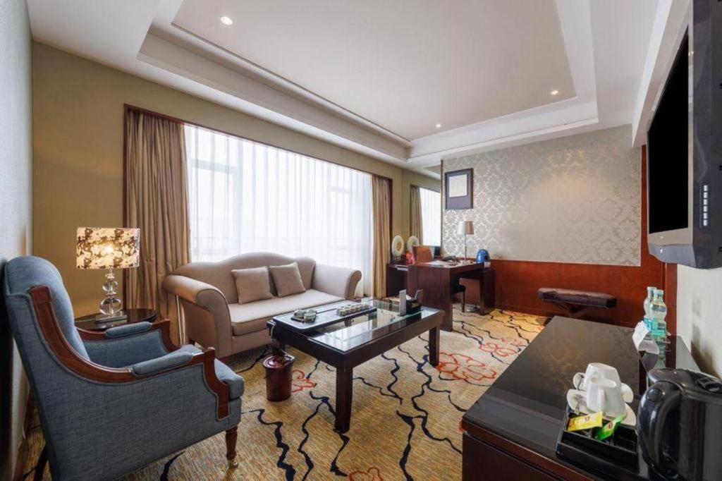 Eurasia International Hotel Tung-kuan Exteriér fotografie